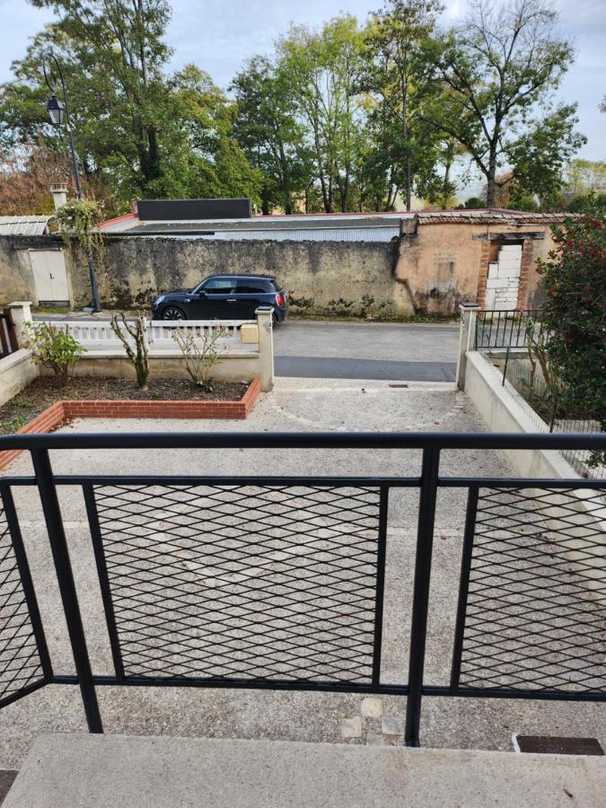 Maison Face A L'Abbaye D'Hautvillers - 2 Bedrooms 2 Bathrooms, Parking Bagian luar foto